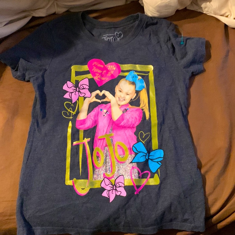5/$15 girls tshirt